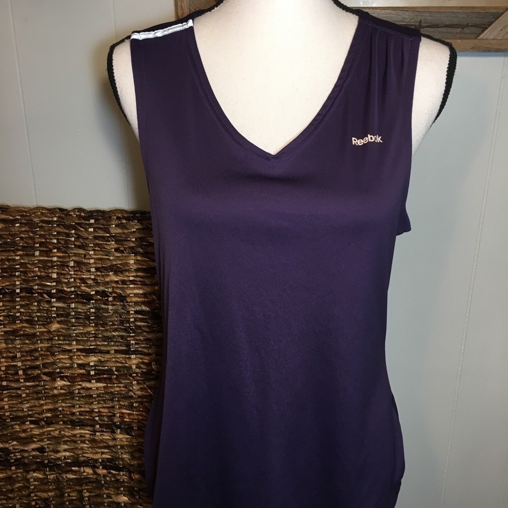 Reebok workout top